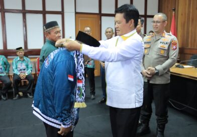 Bupati Seruyan Lepas Keberangkatan 12 Calon jemaah Haji Asal Kabupaten Seruyan