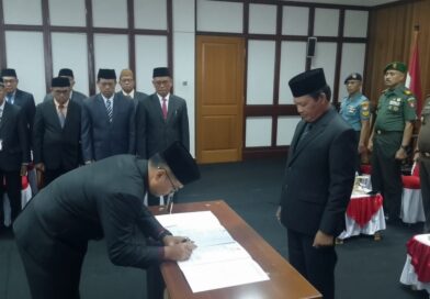 Bupati Seruyan Lantik 3 Pejabat Struktural