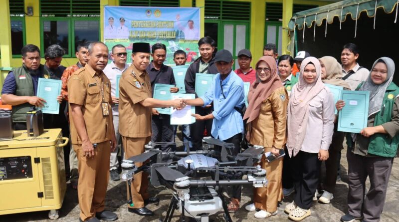 Wakil Bupati Serahkan 37 Unit Alsintan Kepada Brigade Pangan