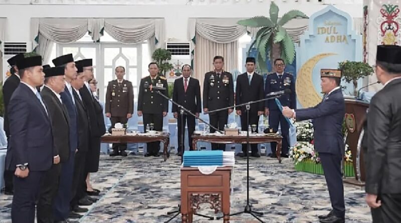 Gubernur Kalteng Lantik 6 Pejabat JPT Dilingkup Pemerintah Provinsi Kalteng Gubernur Kalteng Lantik 6 Pejabat JPT Dilingkup Pemerintah Provinsi Kalteng