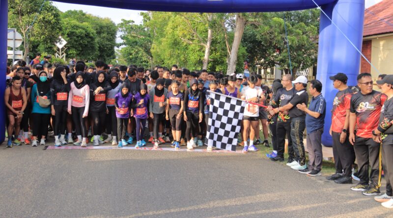 Polres Seruyan Laksanakan Fun Run 5K yang Diikuti Ratusan Peserta Dari Berbagai Daerah