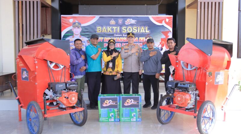 Semarak HUT Bhayangkara Ke-80, Polres Seruyan Serahkan Alsintan kepada Petani Jagung Binaan