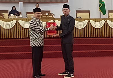 5 Fraksi DPRD Terima 2 Draf Raperda Pemkab Seruyan dengan Sejumlah Catatan