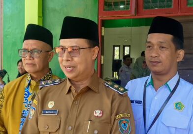 Wakil Bupati Hadiri Serah Terima Jabatan Kepala Kemenag Seruyan Wakil Bupati Hadiri Serah Terima Jabatan Kepala Kemenag Seruyan