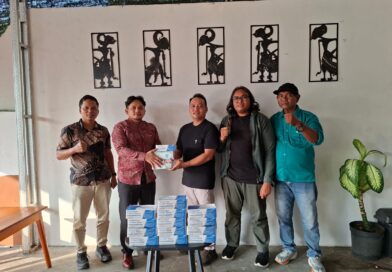 Peduli Jurnalis, PT GBSM Berikan Seribu Masker Ke PWI Seruyan