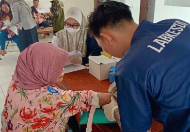 Cegah Stunting, Dinas Kesehatan Seruyan Gelar Pemeriksaan Kesehatan Gratis di Suling Tambun